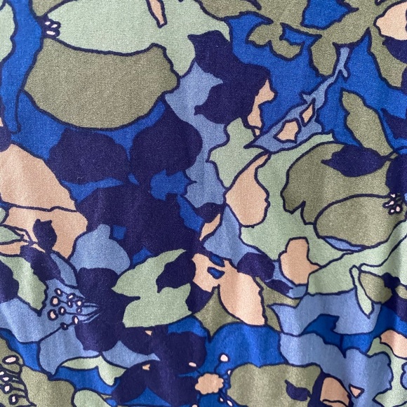 Gorgeous and soft colourful button down by Rail - Picture 4 of 4